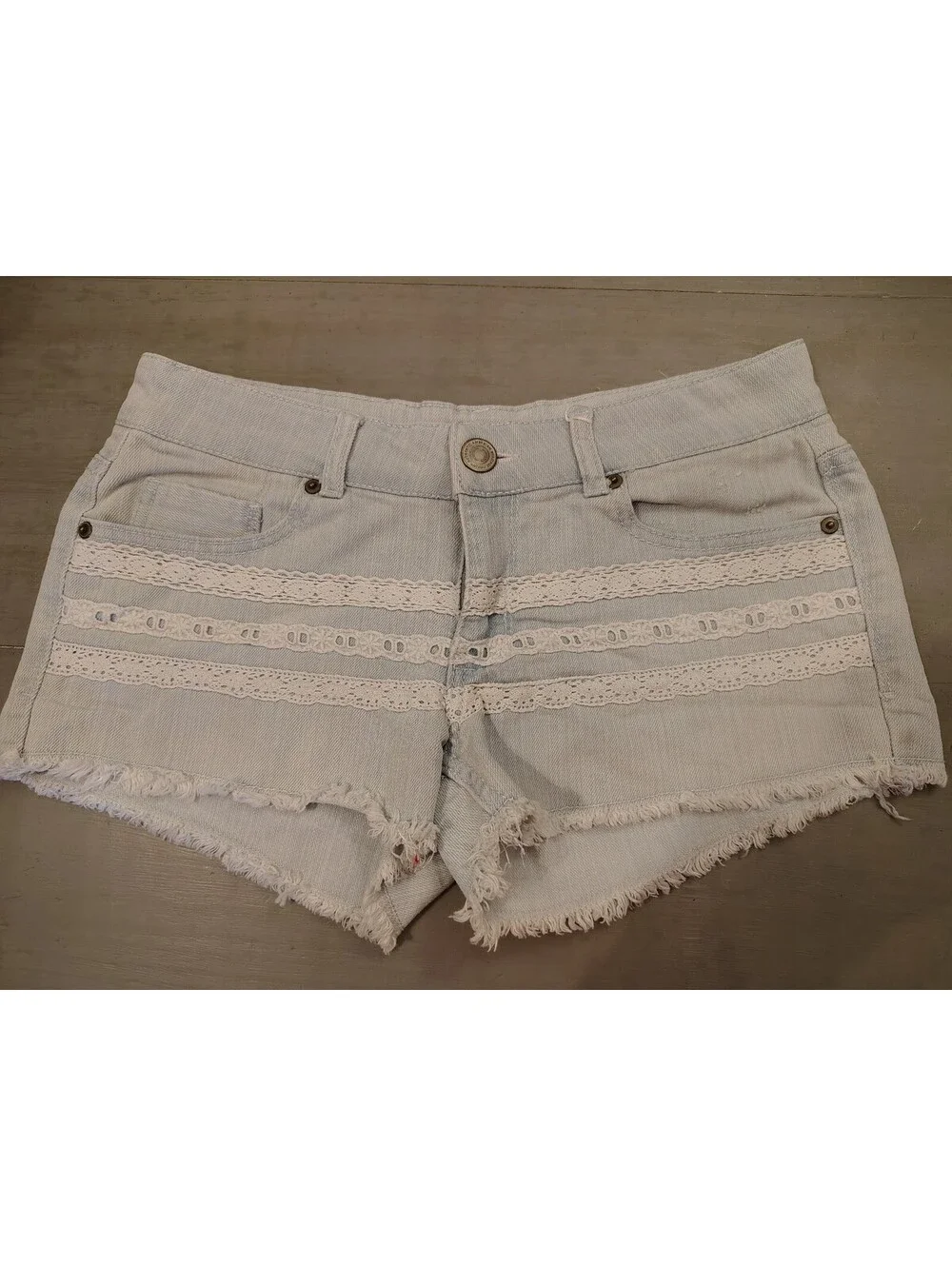 SO Women's Denim Shorts size 7